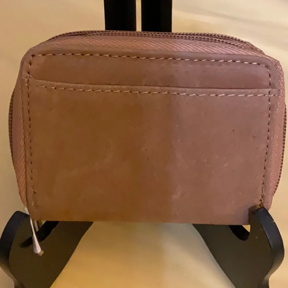 Source Unknown Brown Key & Card Holder with Zipper Closure